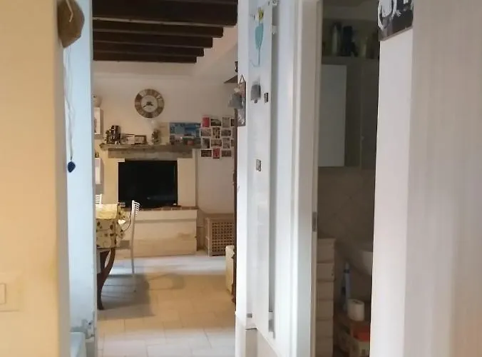 Gondola Show Apartment *