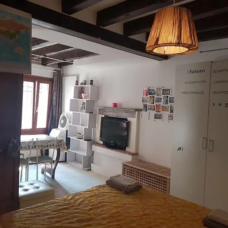 Gondola Show Apartamento *